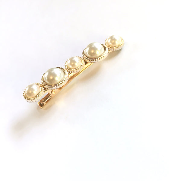 Pearl Girl slide clip